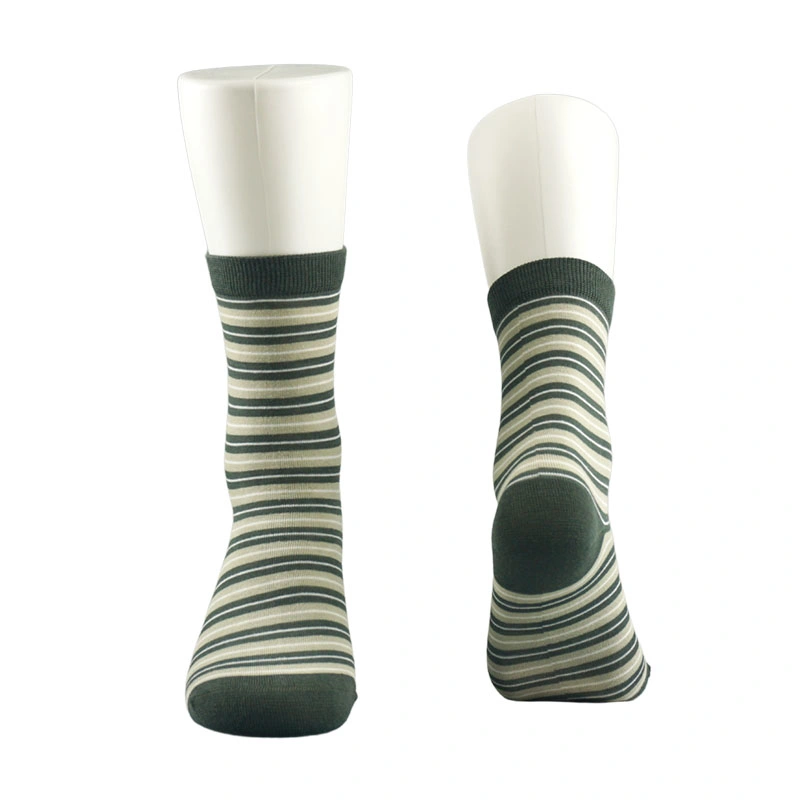 China Factory Plain Fashion Fine Stripe Silver Women Comfort Socks (171039SK)
